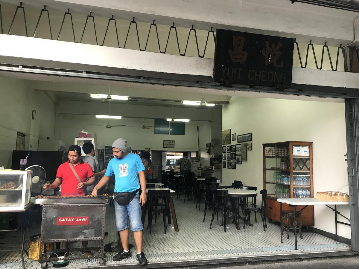 Hood Hostel Kota Kinabalu Buitenkant foto