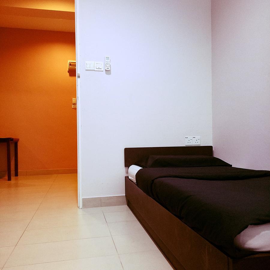 Hood Hostel Kota Kinabalu Buitenkant foto