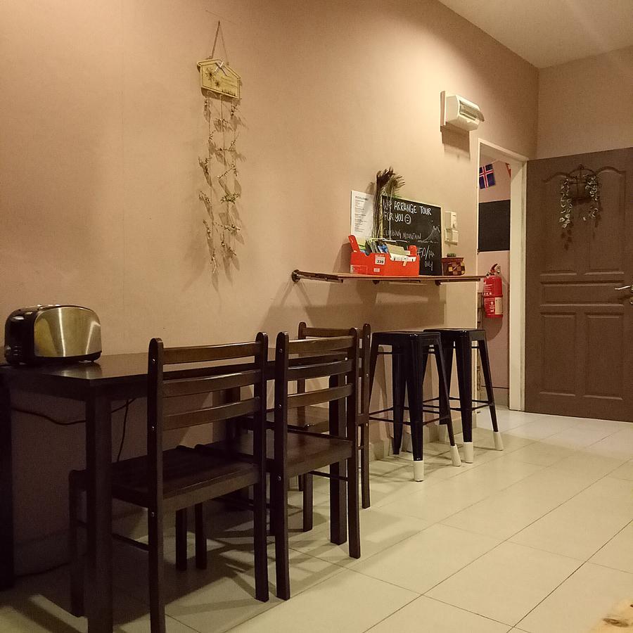 Hood Hostel Kota Kinabalu Buitenkant foto