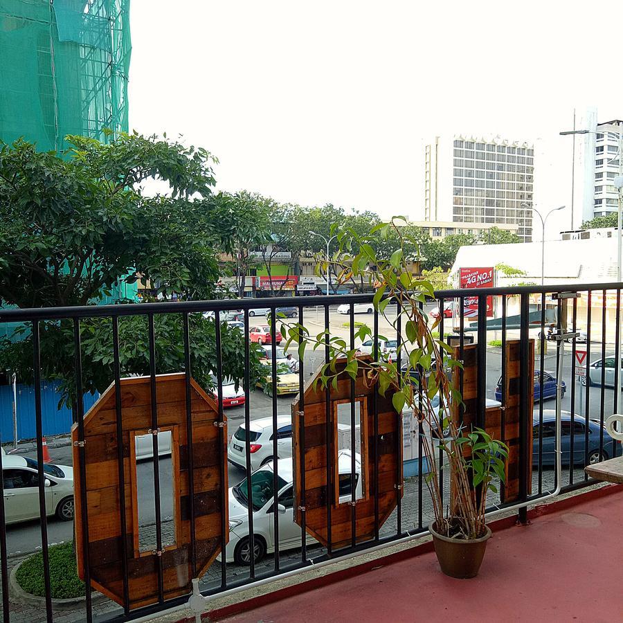 Hood Hostel Kota Kinabalu Buitenkant foto
